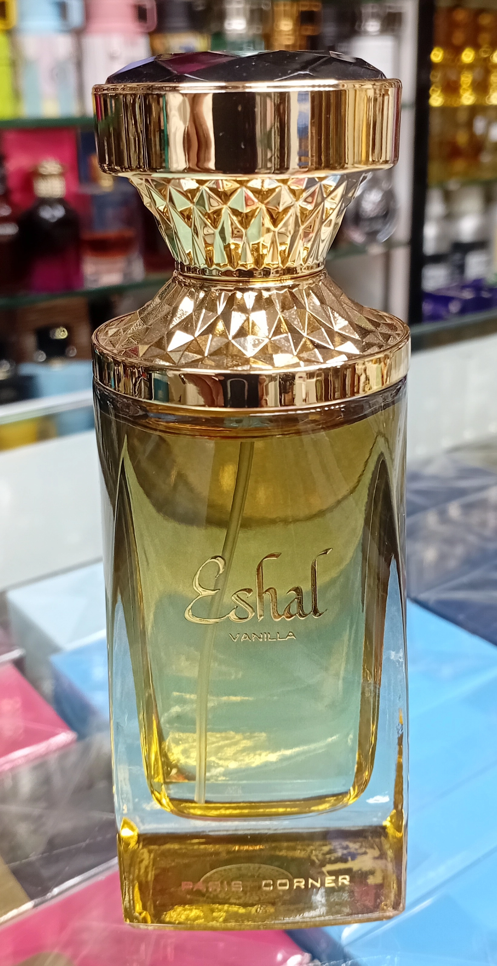 Eshal vannila paris corner